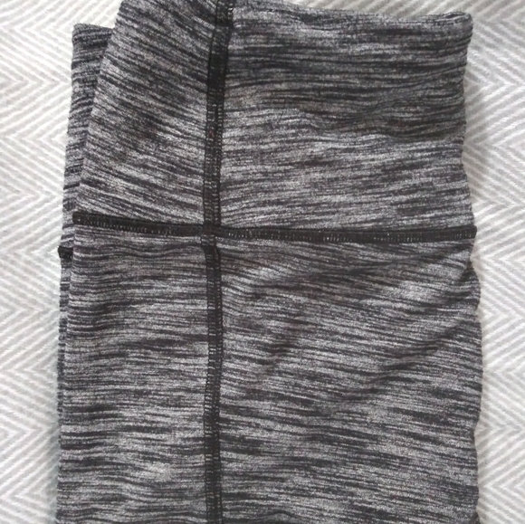 Gray Victoria Secret leggings ladies size small - Picture 3 of 8